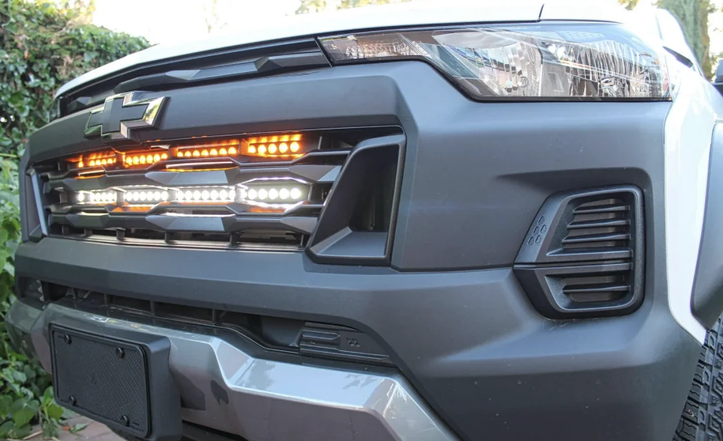 2023+ Chevrolet Colorado Dual 30s Light Bars 2.webp