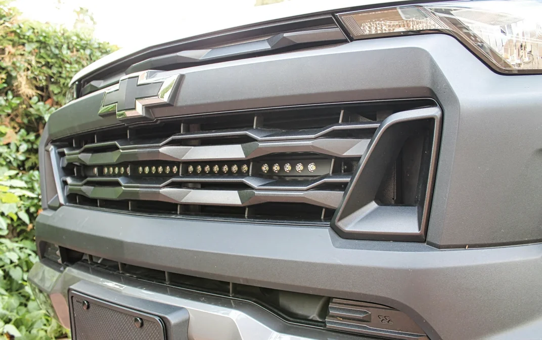 2023+Chevrolet Colorado Single 30in Light Bar 1.webp