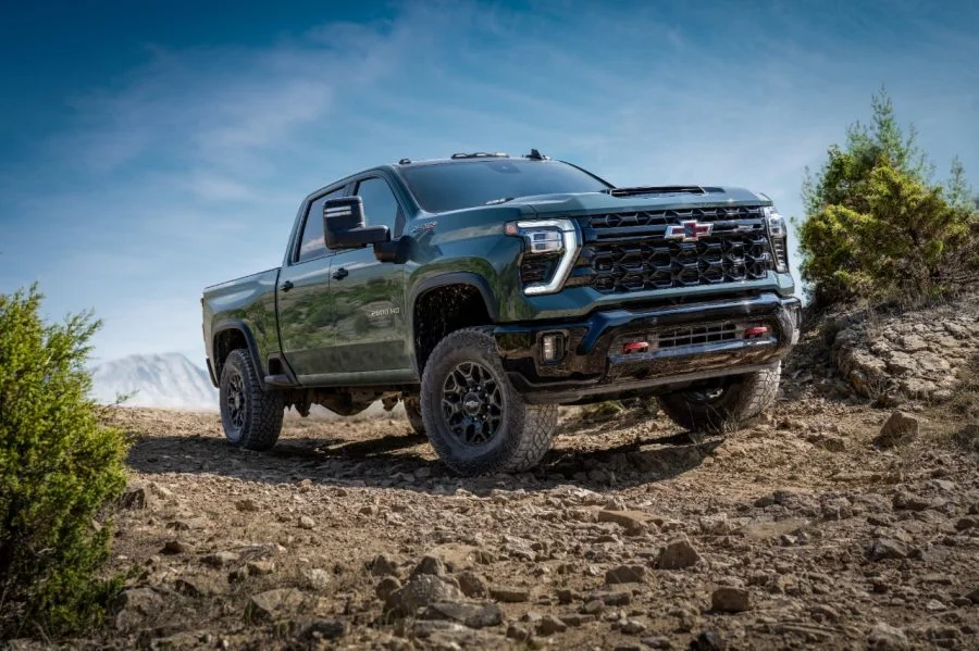 2027-GMC-Sierra-HD-HERO.webp