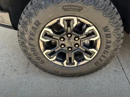 What have you done to your Silverado ZR2 this week? 🛠️