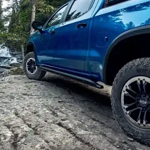 NEW ZR2 WHEEL.jpg