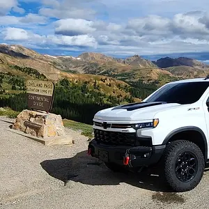 ZR2 BISON Continental Divide.jpg