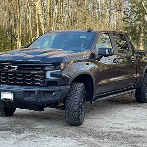 2023 ZR2 Bison Front.jpg