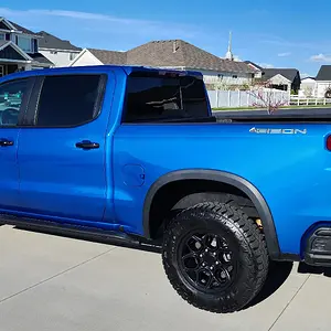 2023 ZR2 Bison1