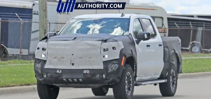 2022-Chevrolet-Silverado-1500-ZR2-Prototype-Spy-Shots-June-2021-Exterior-003-720x340.jpeg