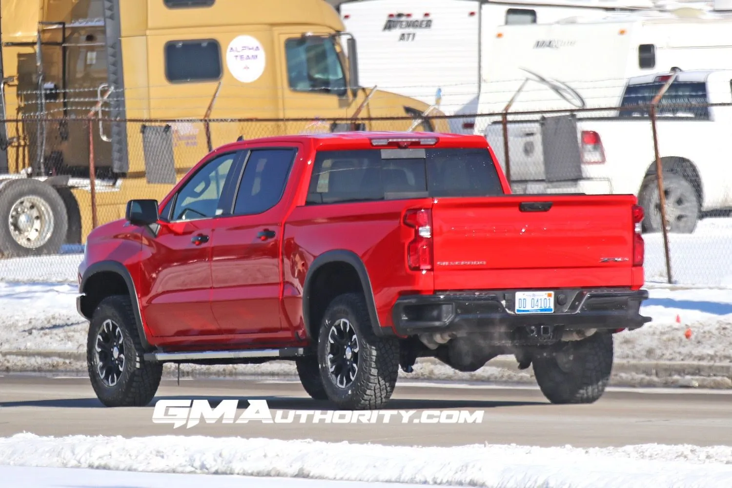 2022-Chevrolet-Silverado-ZR2-1500-Red-Hot-First-Photos-January-2022-Exterior-008.jpg