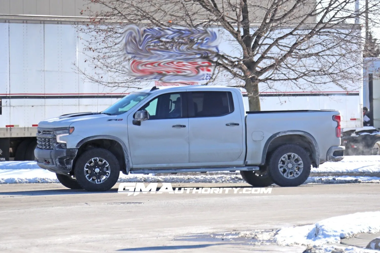 2022-Chevrolet-Silverado-ZR2-1500-Summit-White-Real-World-Photos-January-2022-002.jpg