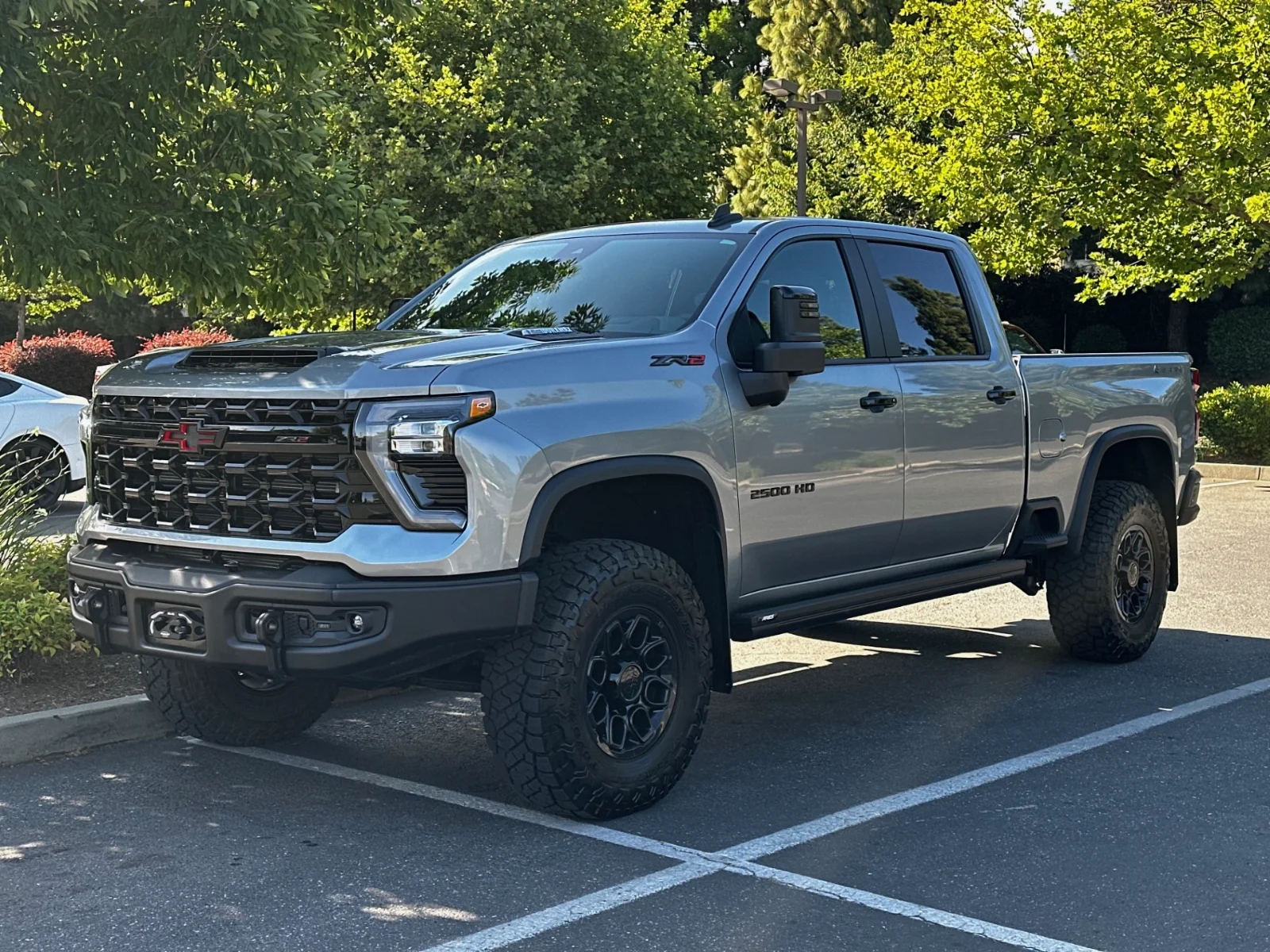 hd zr25.webp