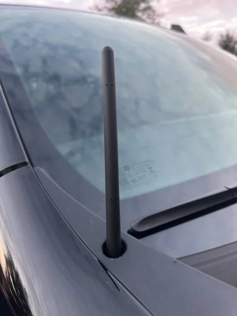 ZR2 antenna.jpg