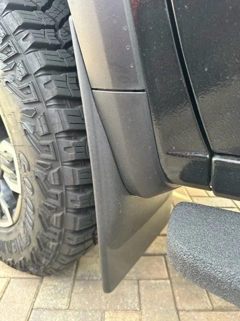 ZR2 Mud Front.jpg