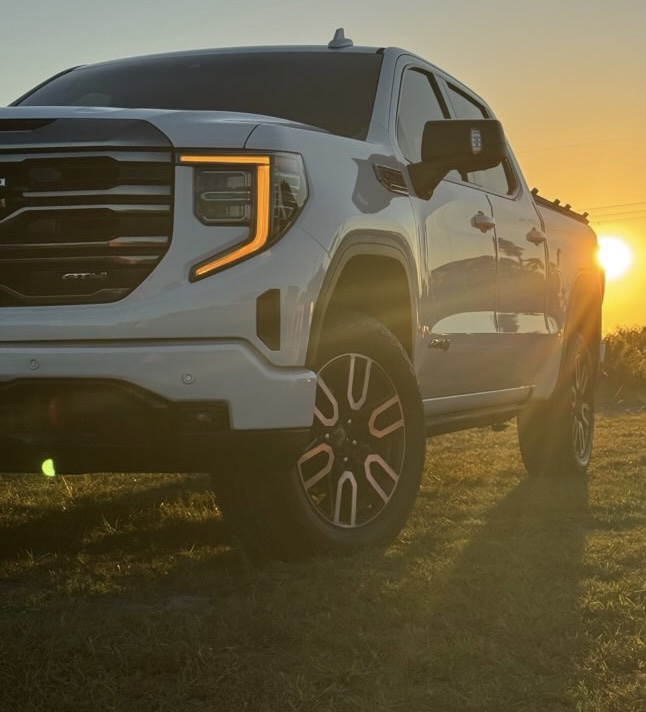 venomtrucks.com