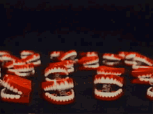 wind-up-teeth.gif
